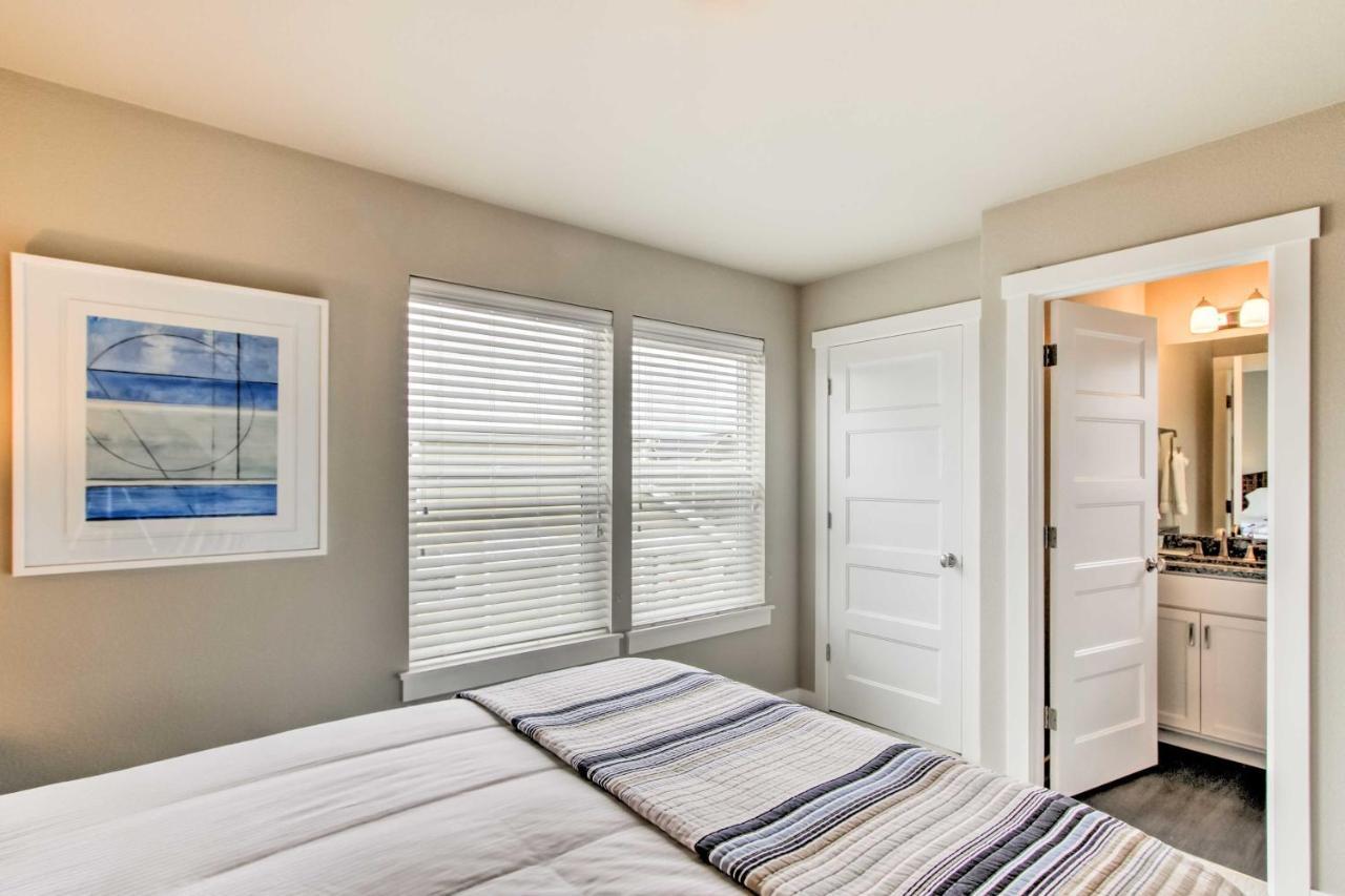 Ocean Shores House With Hot Tub - Walk To Beach Εξωτερικό φωτογραφία