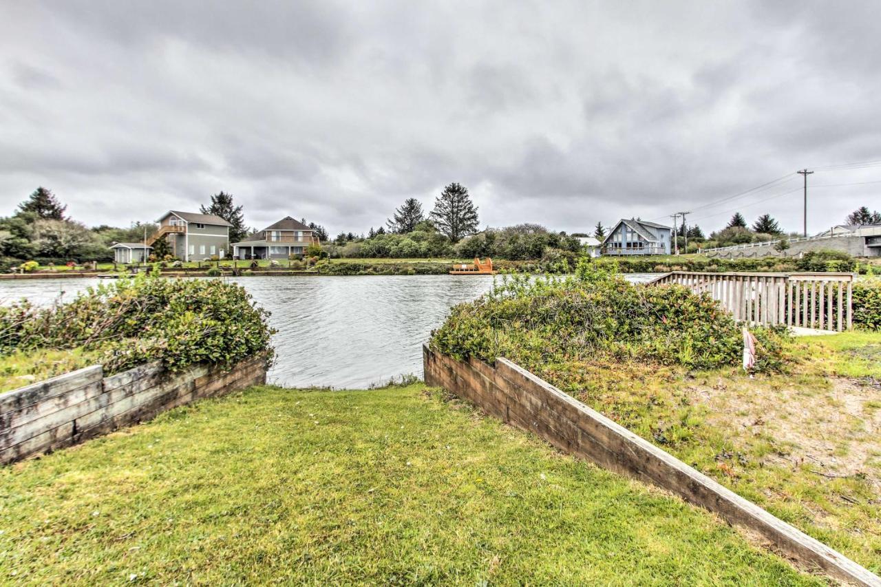 Ocean Shores House With Hot Tub - Walk To Beach Εξωτερικό φωτογραφία